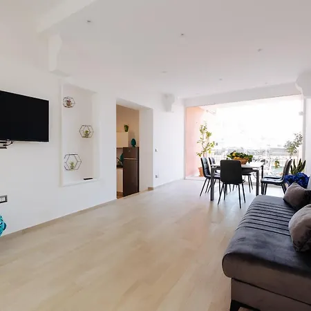 Tatil Evi Maison Lorelle - De Vivo Realty