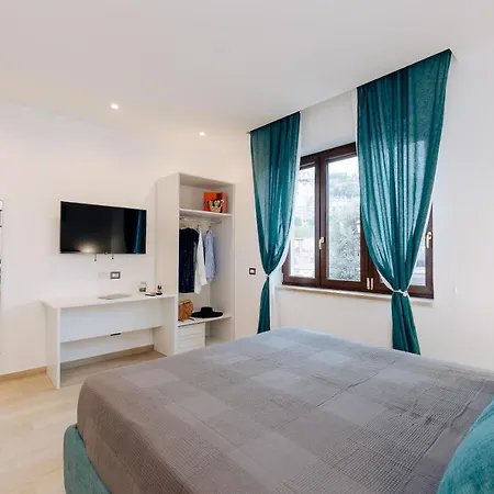 Maison Lorelle - De Vivo Realty * Sorrent