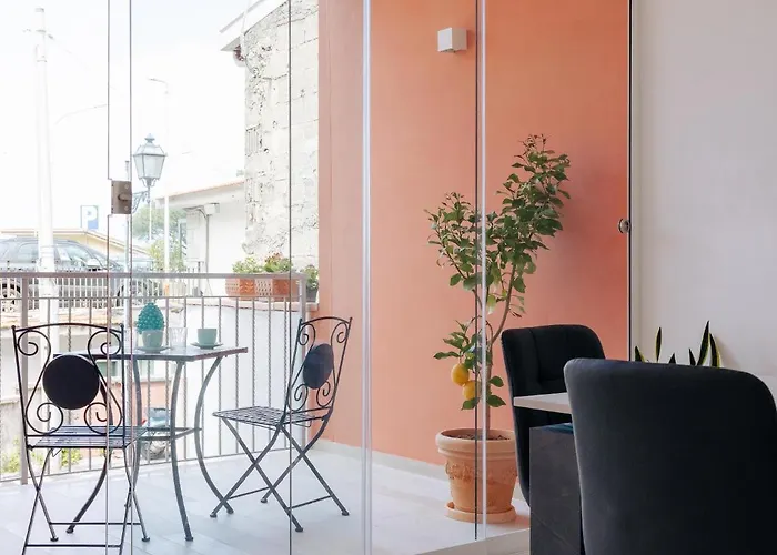 Maison Lorelle - De Vivo Realty *