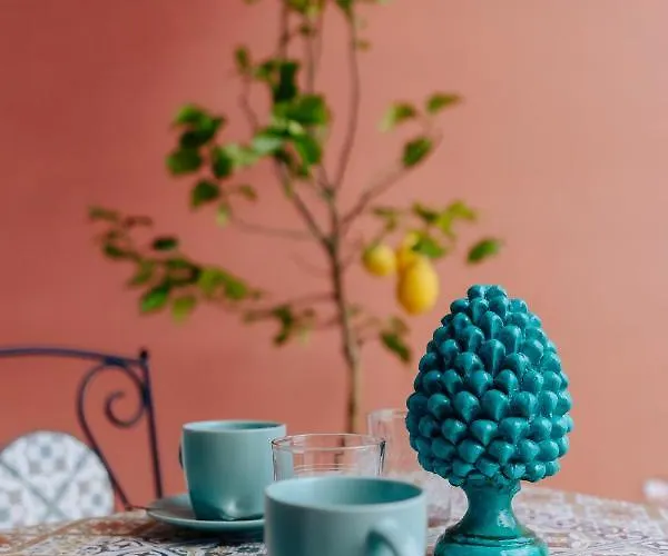 Maison Lorelle - De Vivo Realty Дом отдыха *