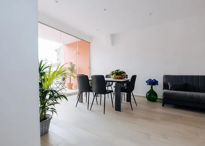 Holiday home Maison Lorelle - De Vivo Realty *