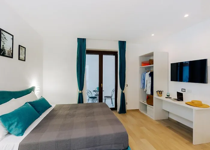 Maison Lorelle - De Vivo Realty Дом отдыха