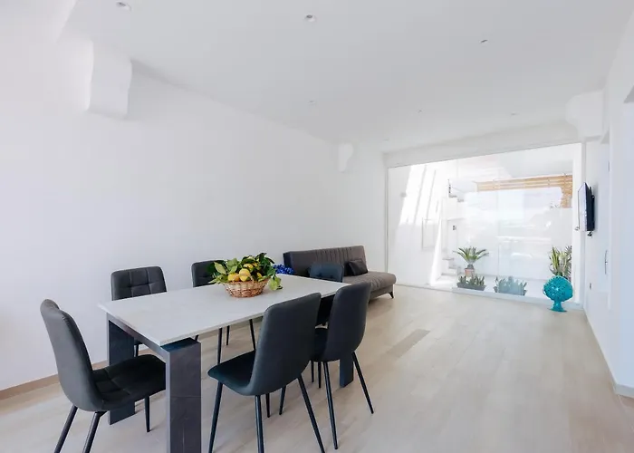 Maison Lorelle - De Vivo Realty Feriehus