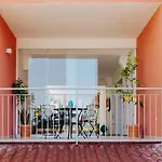 Дом отдыха Maison Lorelle - De Vivo Realty