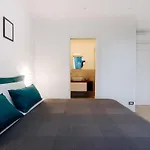 Дом отдыха Maison Lorelle - De Vivo Realty